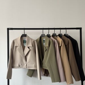 کراپ کت cardi